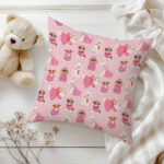 ДЕКОРАТИВНА ВЪЗГЛАВНИЦА - КУЧЕНЦА